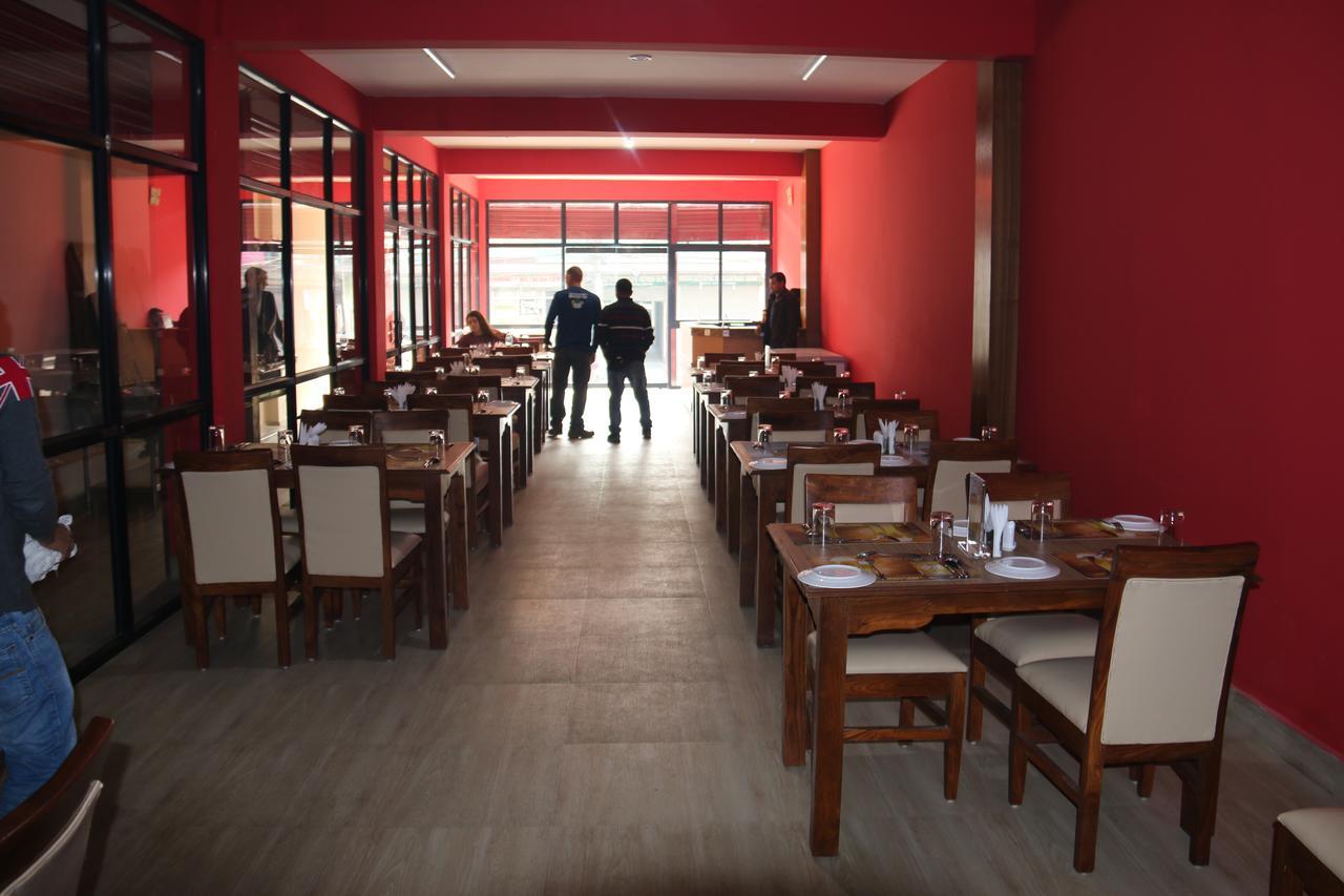 Hotel Suramma Rummindei Bagian luar foto